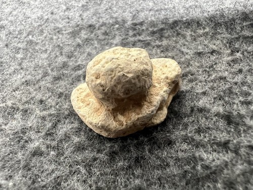 Medieval lead pot mend f21 - lead,