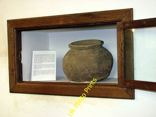 Photo 6x4 medieval pot - pot, on